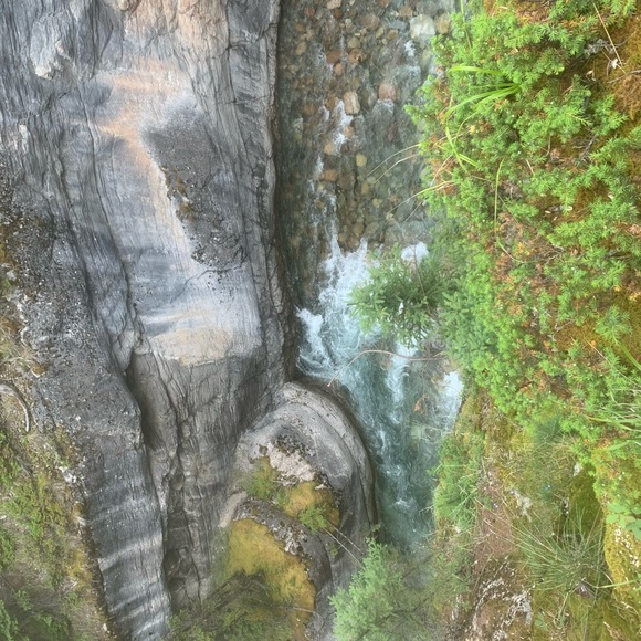 Meet your Posher, Jordan - Picture 1 of 1